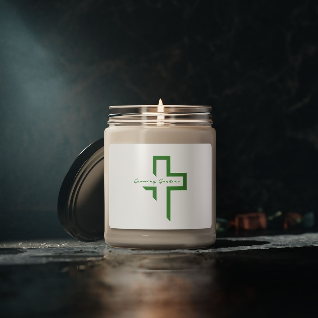 GG Cross Design Candle - Warm Green